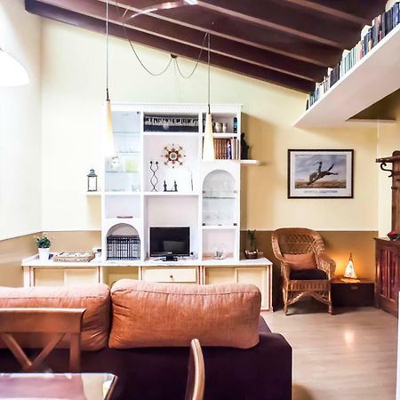 Corral De La O Triana Apartment By Valcambre Sevilla Buitenkant foto