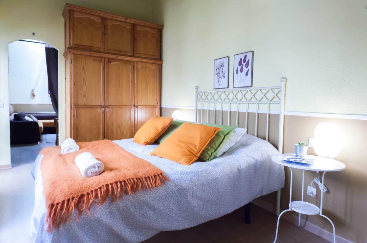 Corral De La O Triana Apartment By Valcambre Sevilla Buitenkant foto